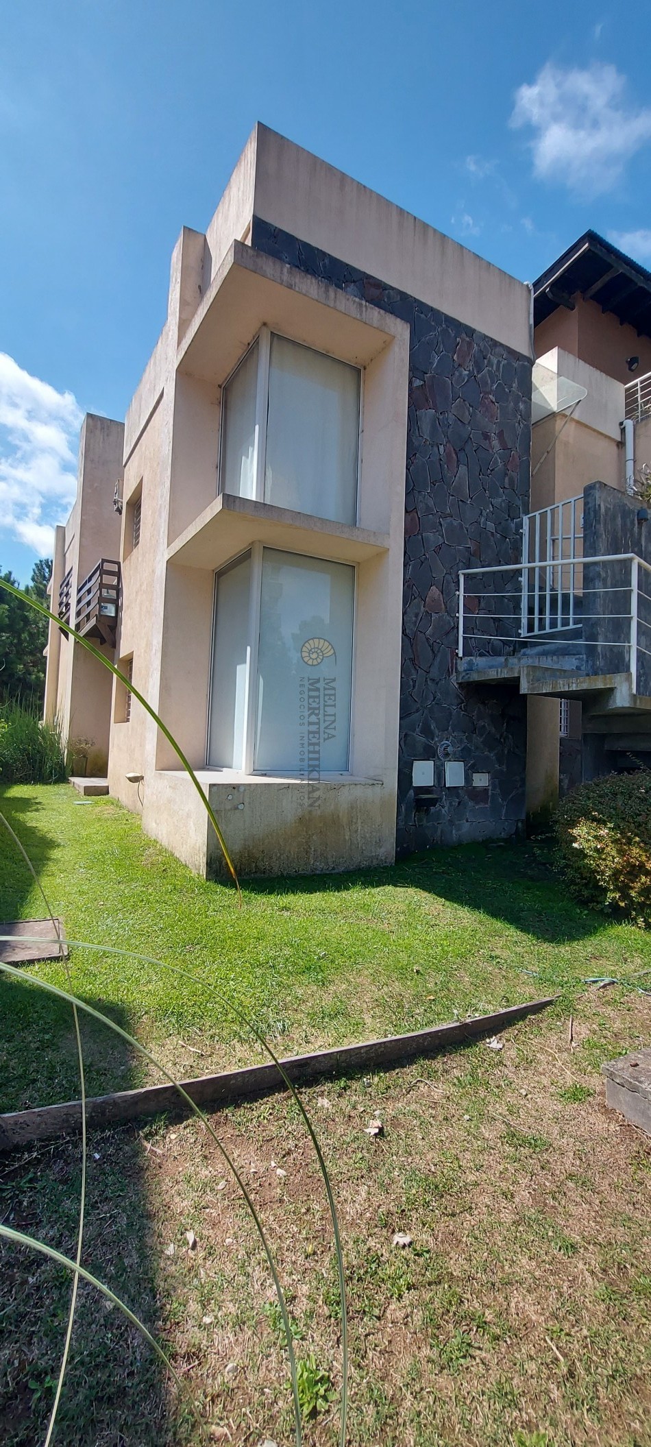 DEPARTAMENTO EN PINAMAR HOLLYWOOD