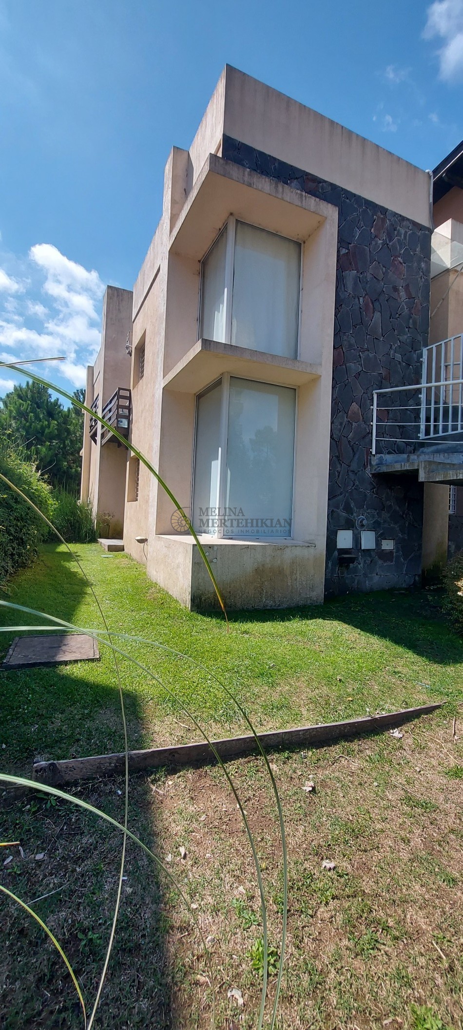 DEPARTAMENTO EN PINAMAR HOLLYWOOD