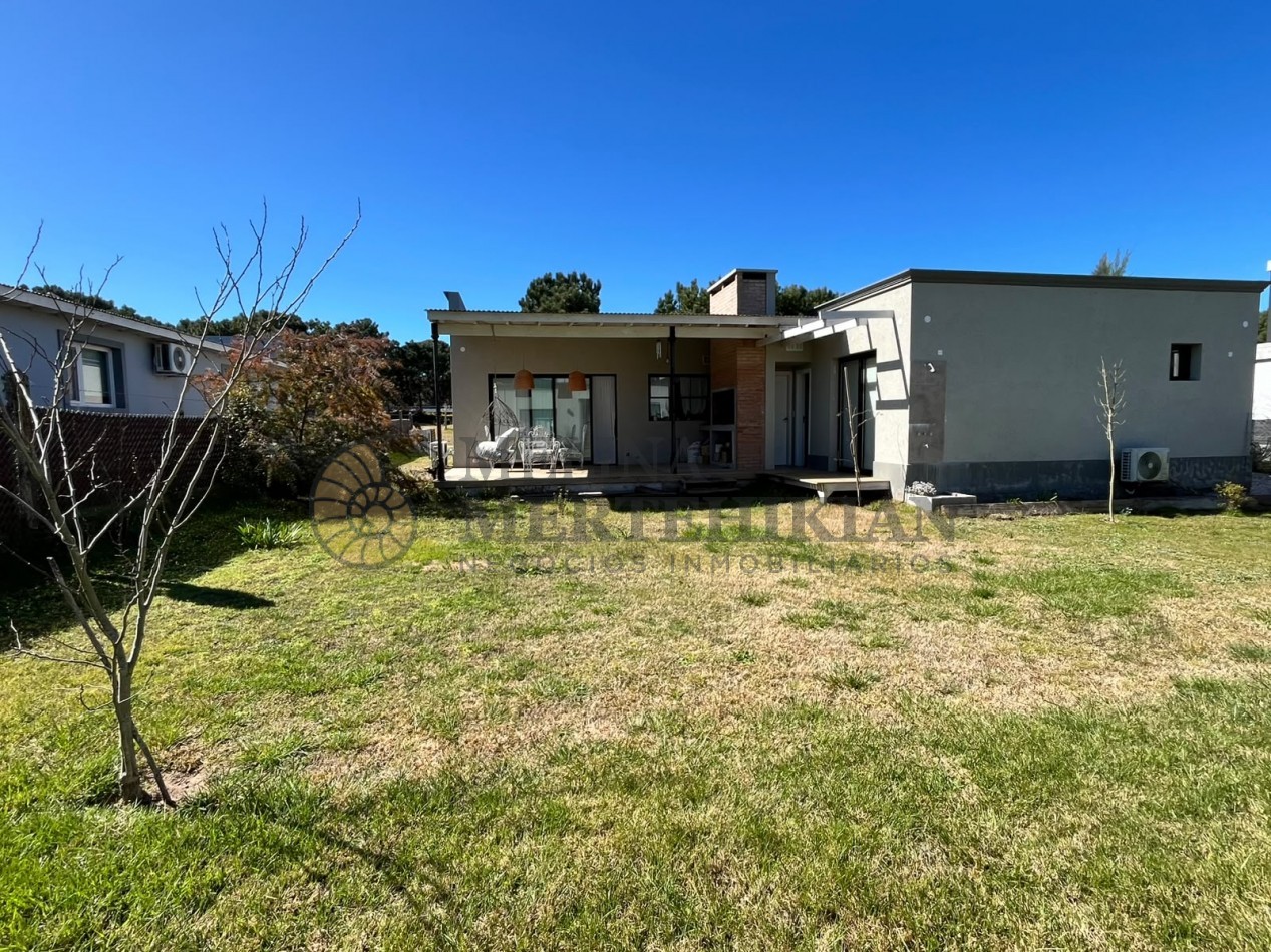Alquiler casa Barrio Nayades Pinamar Verano 2027