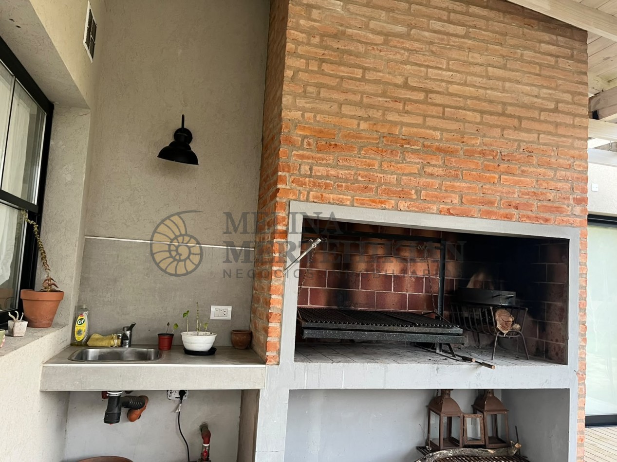 Alquiler casa Barrio Nayades Pinamar Verano 2027