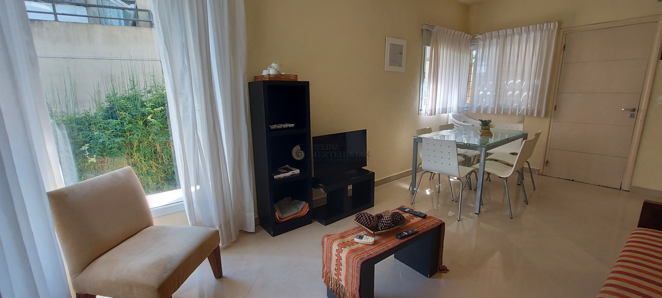 DEPARTAMENTO EN PINAMAR HOLLYWOOD