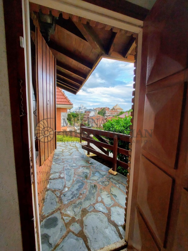 CASA EN VENTA EN MAR DE OSTENDE