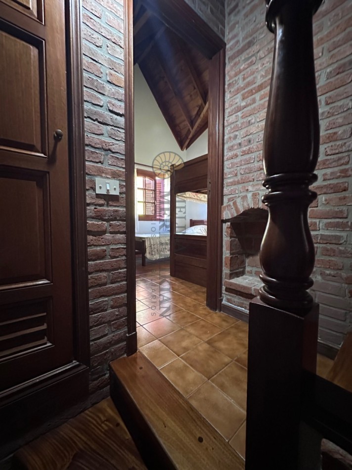 TRIPLEX EN PINAMAR CON COCHERA verano 2027